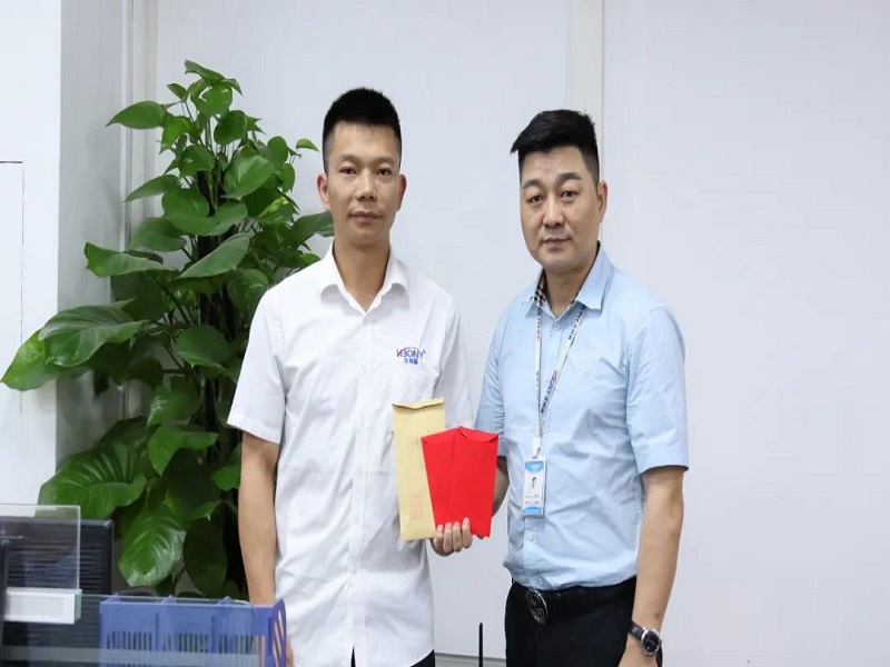 真情系員工，關懷暖人心丨華邦瀛集團領導向因車禍受傷的員工家屬致以關切慰問！