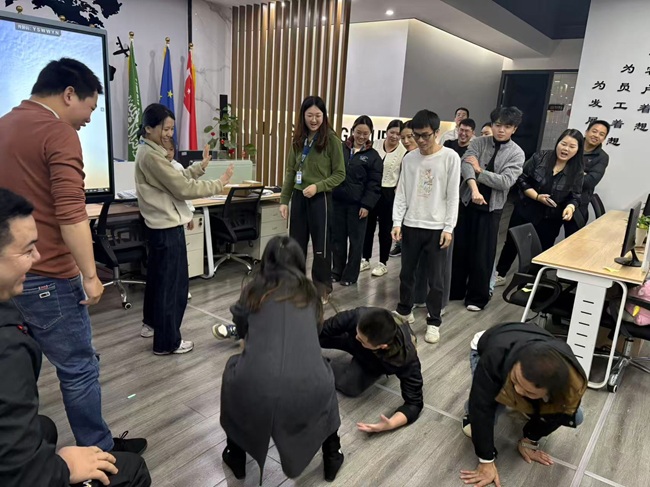 華邦瀛集團早會